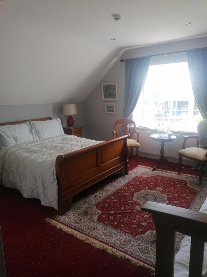 Fiuise B&B Dingle Bagian luar foto