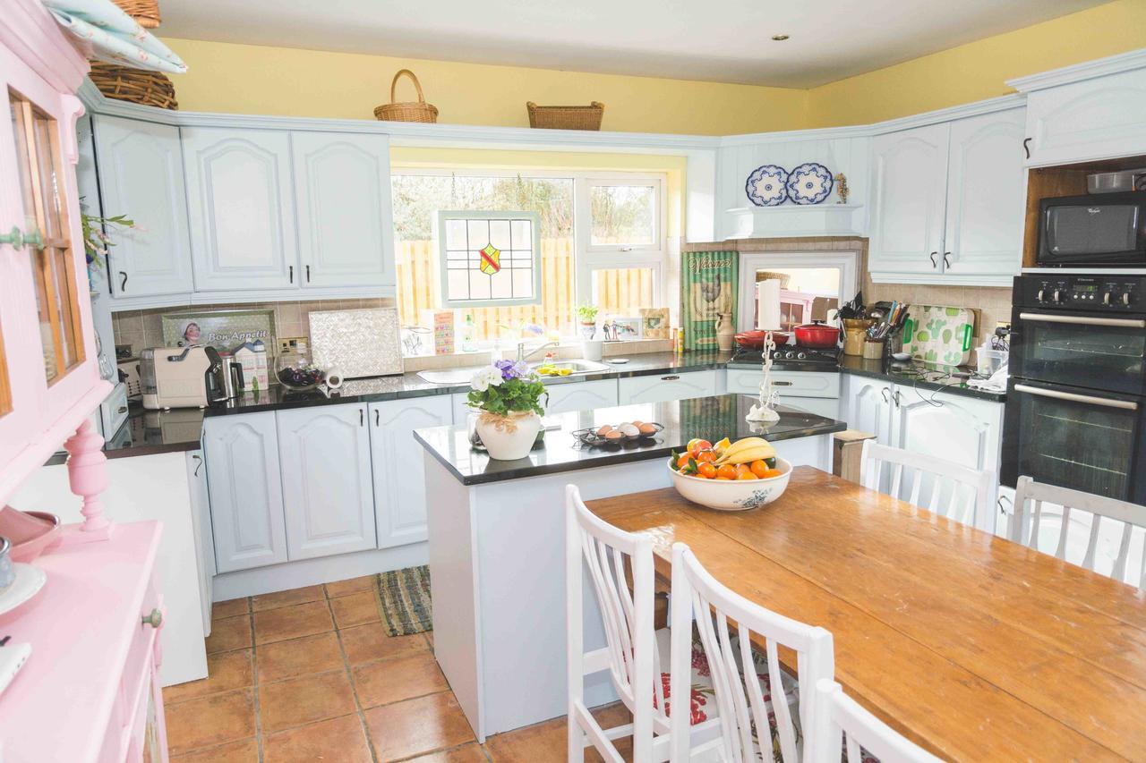Fiuise B&B Dingle Bagian luar foto